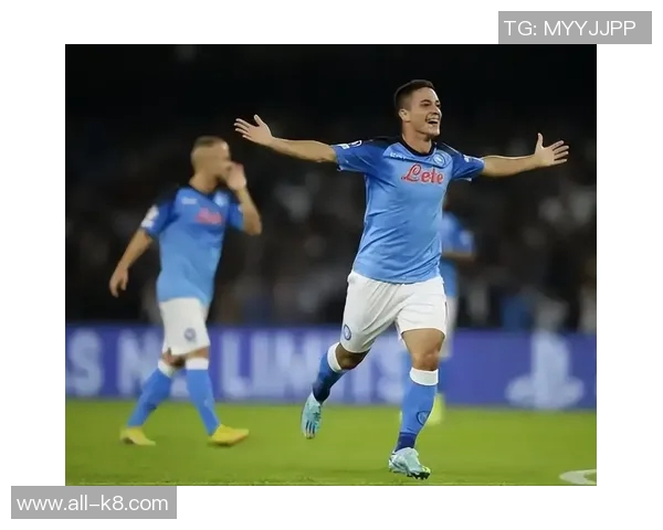 前裁判解析比塞克未被红牌处罚原因与苏契奇回防的关键因素